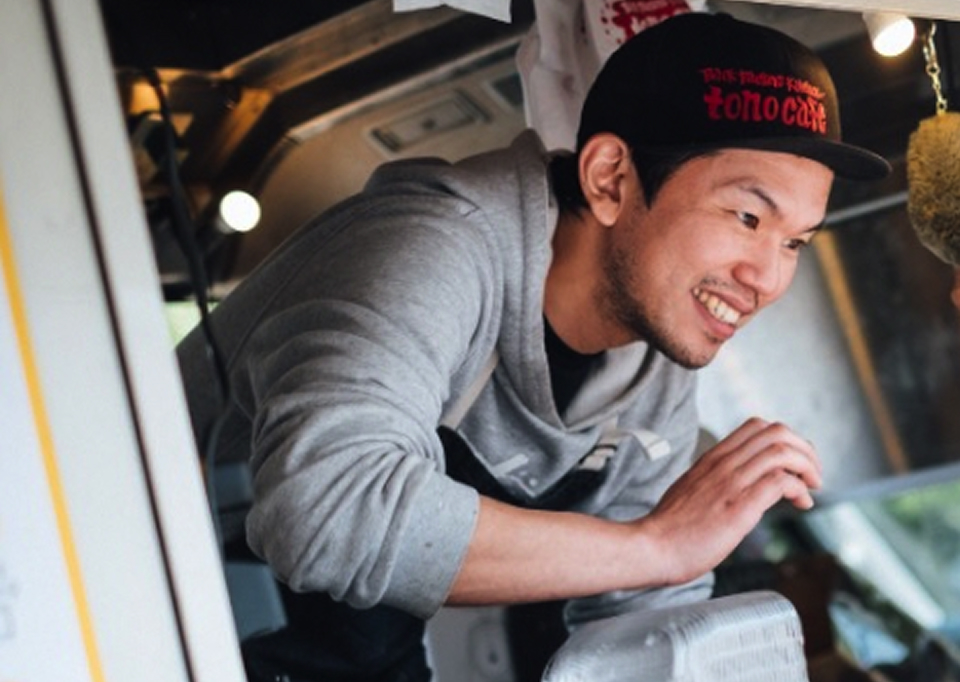 株式会社tono’s company 代表取締役 殿岡 賢人 氏